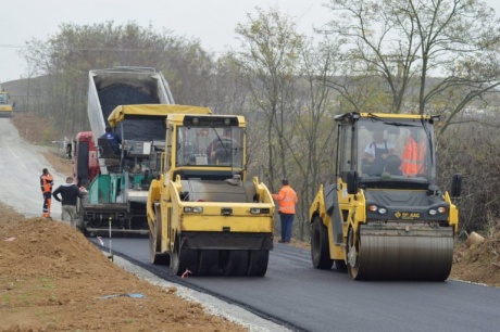 Asfaltirana nova pristupna cesta do Vitike