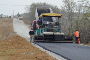 Asfaltirana nova pristupna cesta do Vitike